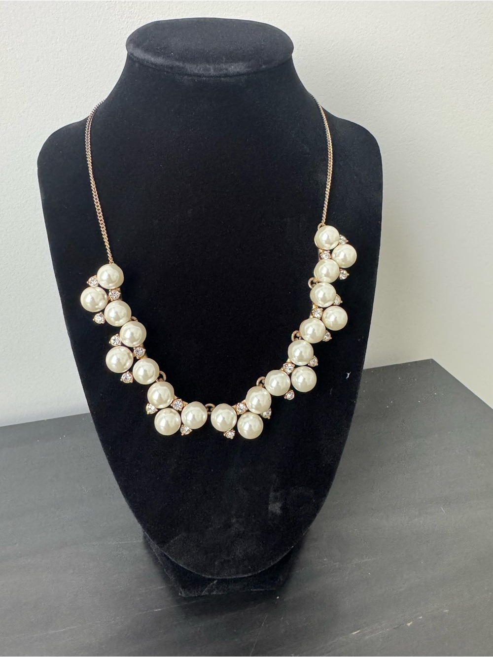 J Crew Factory Gold-Tone Pearl Cluster Statement Necklace